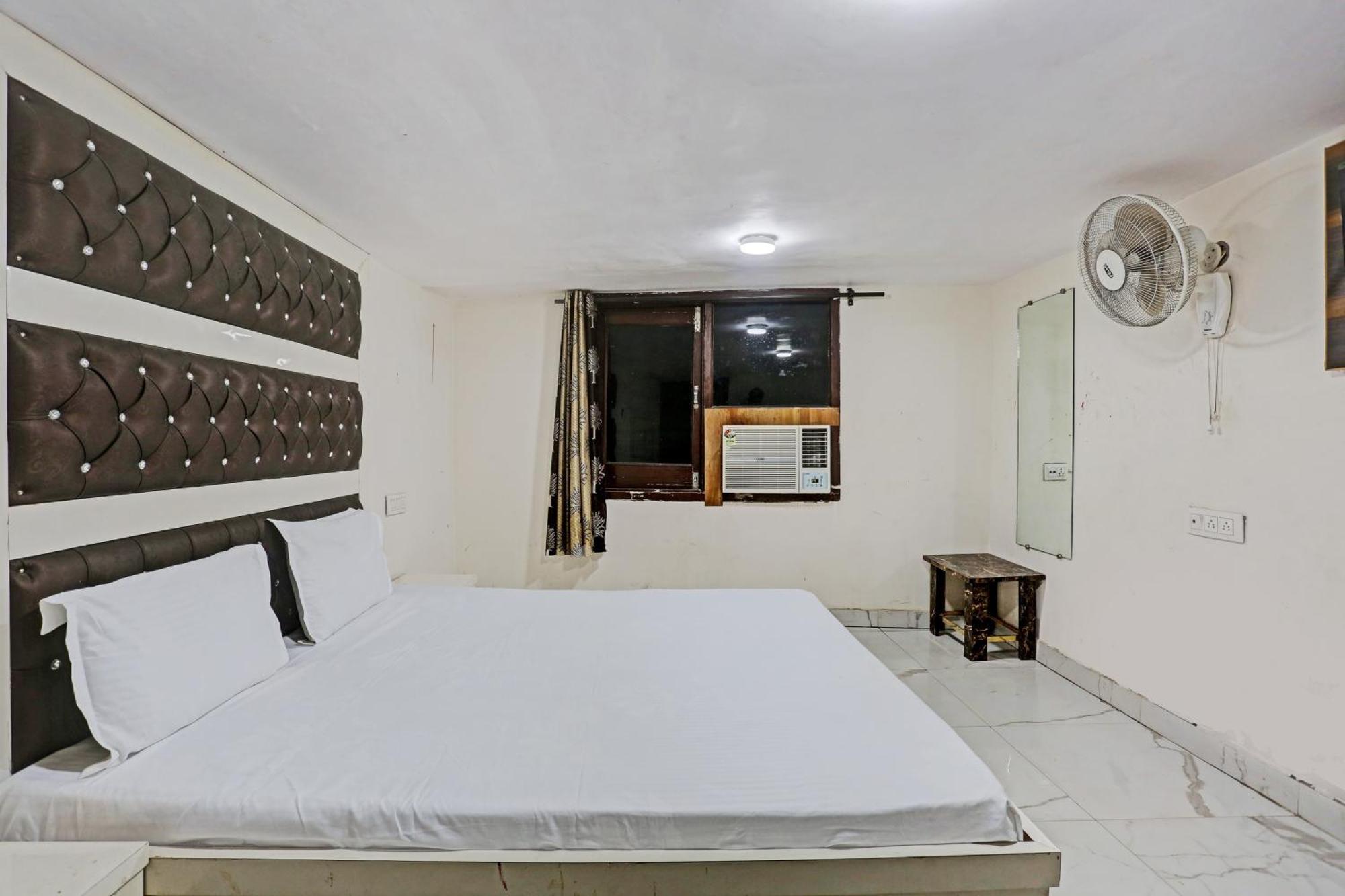 Hotel O Saffron Night Stay Amritszár Kültér fotó
