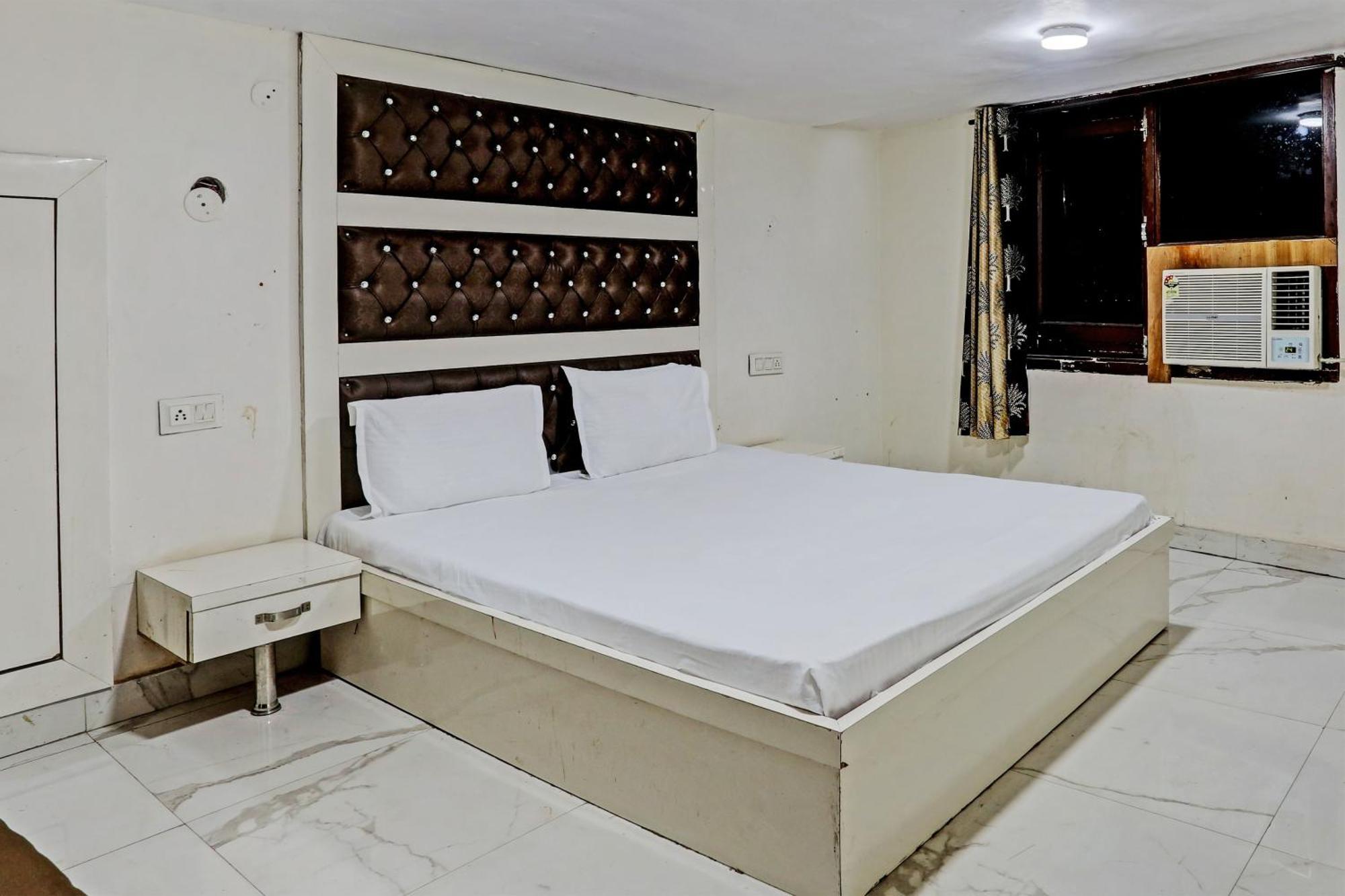 Hotel O Saffron Night Stay Amritszár Kültér fotó