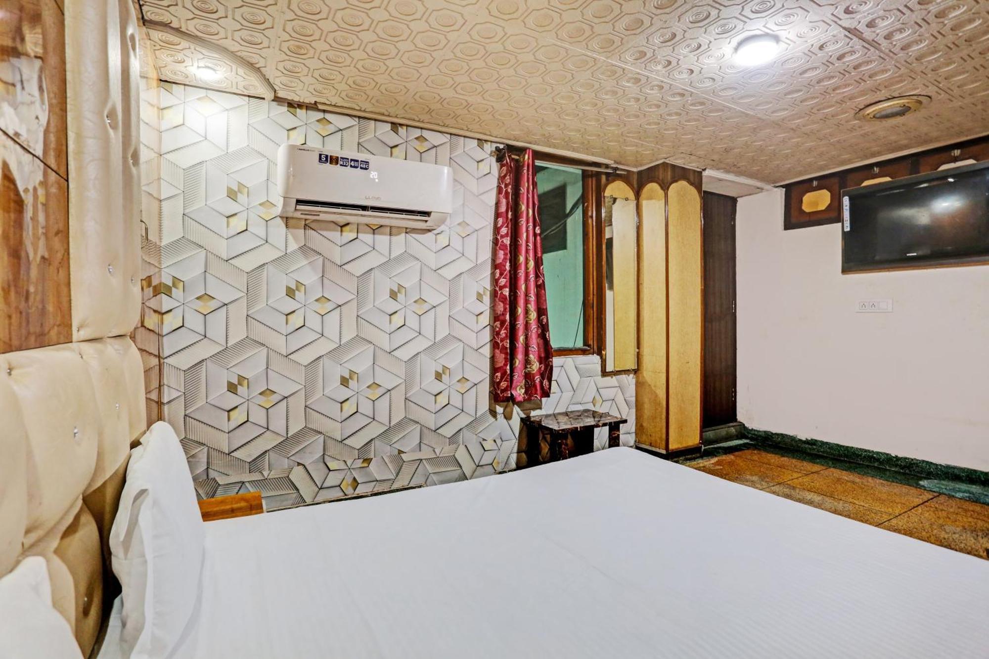 Hotel O Saffron Night Stay Amritszár Kültér fotó